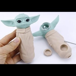 Baby yoda straw